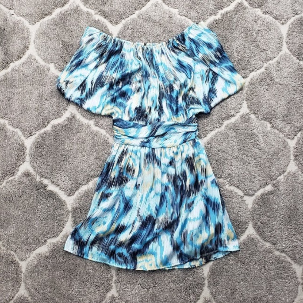 SOLD BCBG Off the Shoulder Charmeuse  Dress Sz 6 - Picture 2 of 6